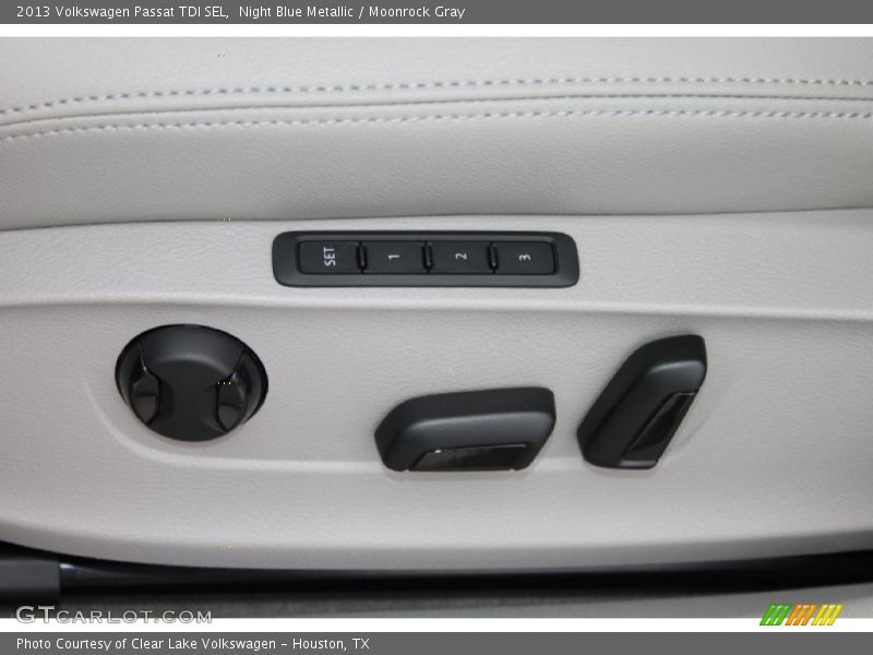 Night Blue Metallic / Moonrock Gray 2013 Volkswagen Passat TDI SEL