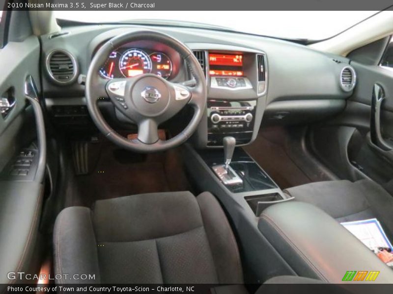 Super Black / Charcoal 2010 Nissan Maxima 3.5 S