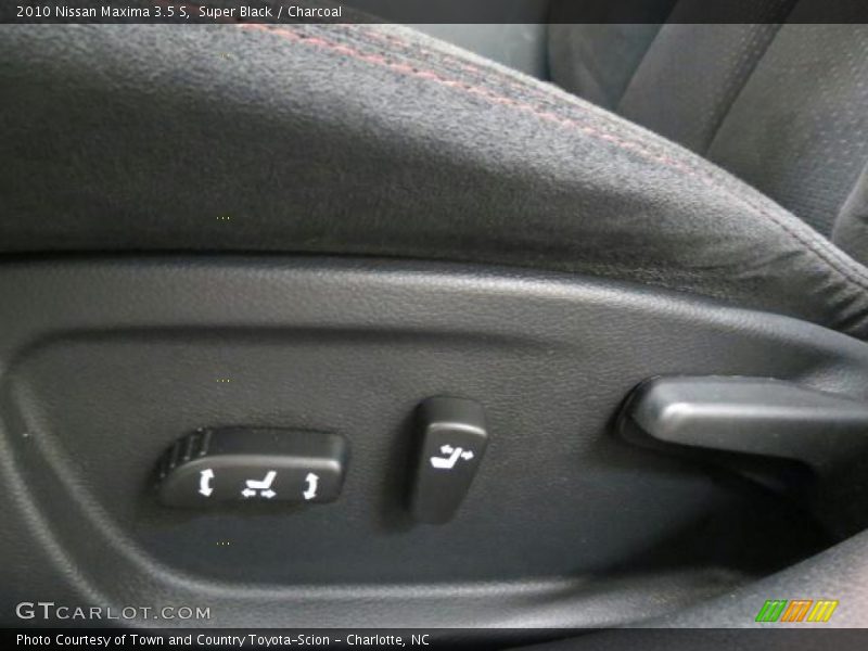 Super Black / Charcoal 2010 Nissan Maxima 3.5 S