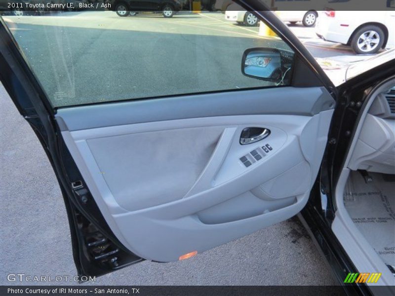 Black / Ash 2011 Toyota Camry LE