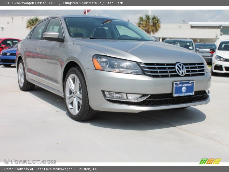 Tungsten Silver Metallic / Titan Black 2013 Volkswagen Passat TDI SEL