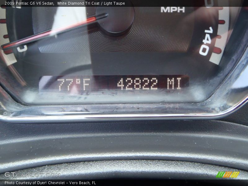 White Diamond Tri Coat / Light Taupe 2009 Pontiac G6 V6 Sedan
