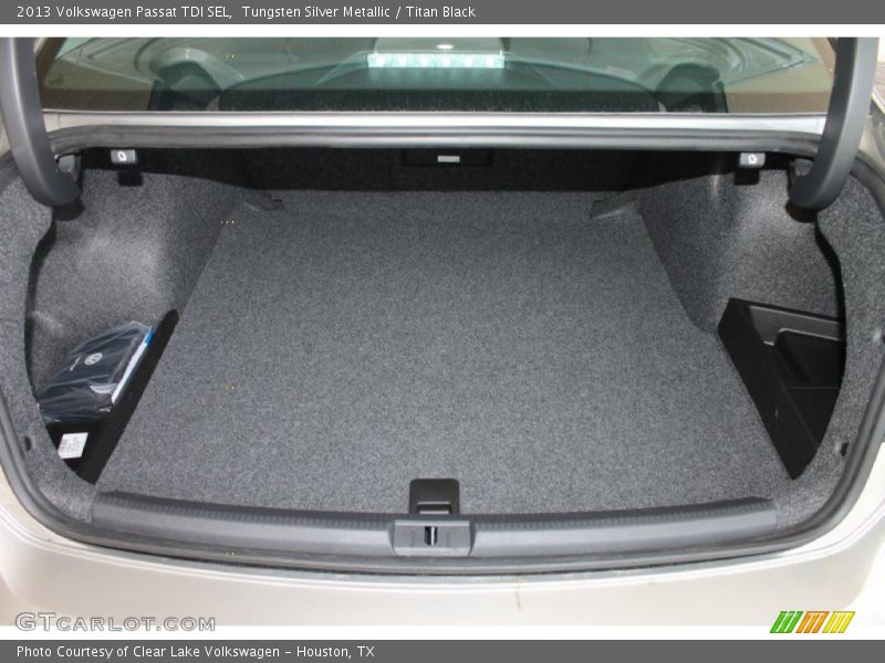 Tungsten Silver Metallic / Titan Black 2013 Volkswagen Passat TDI SEL