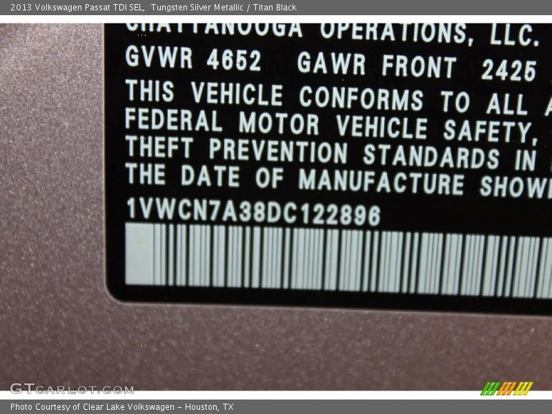 Tungsten Silver Metallic / Titan Black 2013 Volkswagen Passat TDI SEL