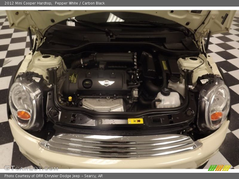 Pepper White / Carbon Black 2012 Mini Cooper Hardtop