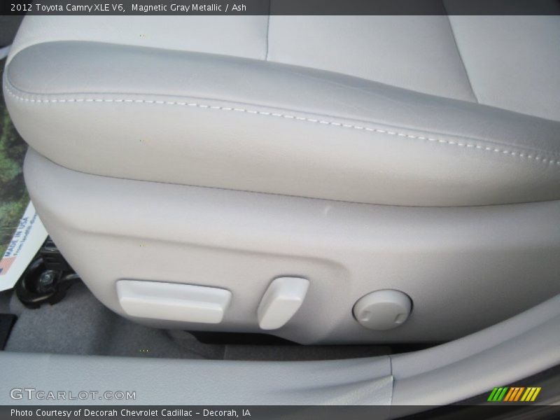 Magnetic Gray Metallic / Ash 2012 Toyota Camry XLE V6