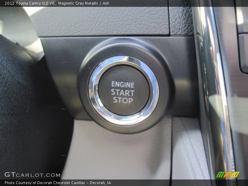 Magnetic Gray Metallic / Ash 2012 Toyota Camry XLE V6