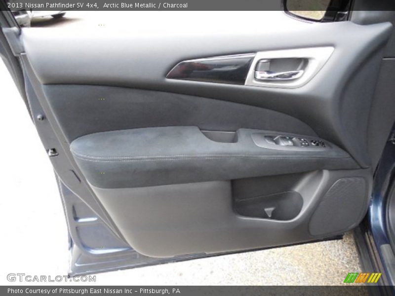 Arctic Blue Metallic / Charcoal 2013 Nissan Pathfinder SV 4x4