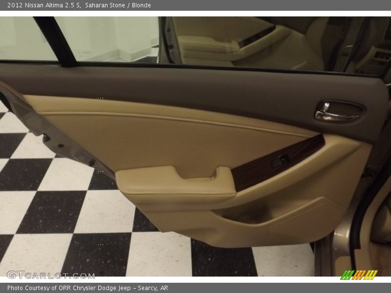 Saharan Stone / Blonde 2012 Nissan Altima 2.5 S