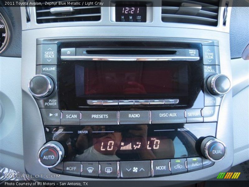 Zephyr Blue Metallic / Light Gray 2011 Toyota Avalon