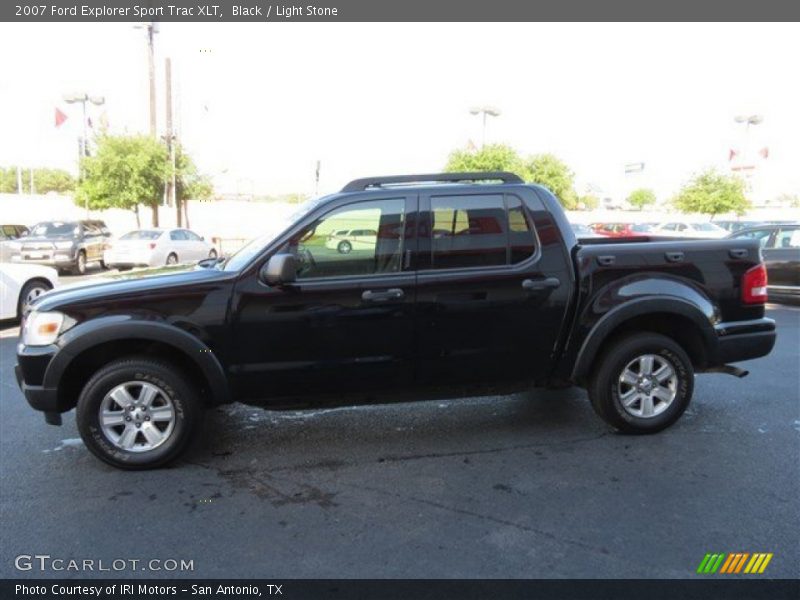 Black / Light Stone 2007 Ford Explorer Sport Trac XLT