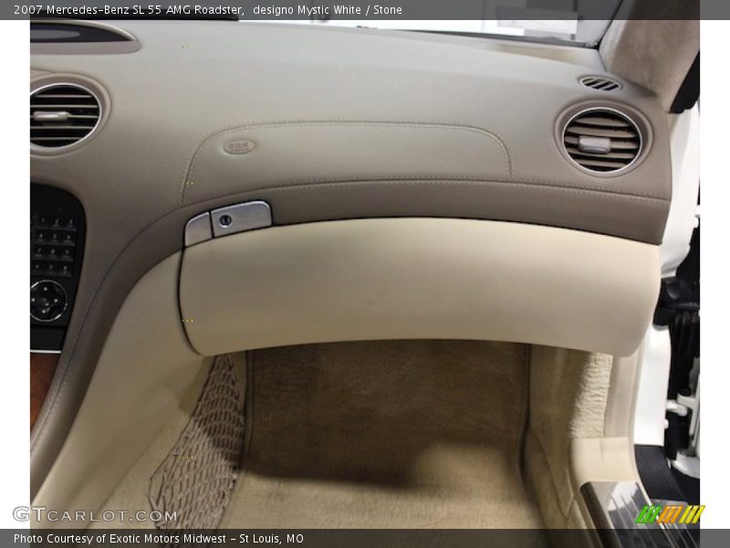 Dashboard of 2007 SL 55 AMG Roadster