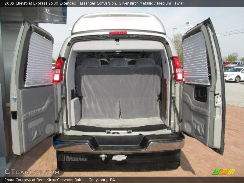 Silver Birch Metallic / Medium Pewter 2009 Chevrolet Express 2500 Extended Passenger Conversion