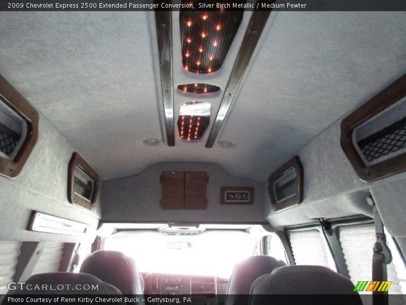 Silver Birch Metallic / Medium Pewter 2009 Chevrolet Express 2500 Extended Passenger Conversion