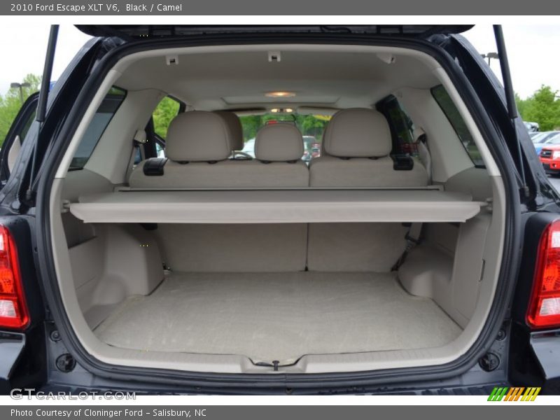 Black / Camel 2010 Ford Escape XLT V6