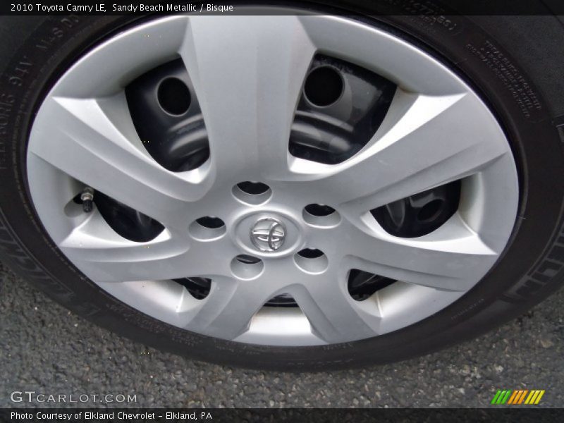 Sandy Beach Metallic / Bisque 2010 Toyota Camry LE