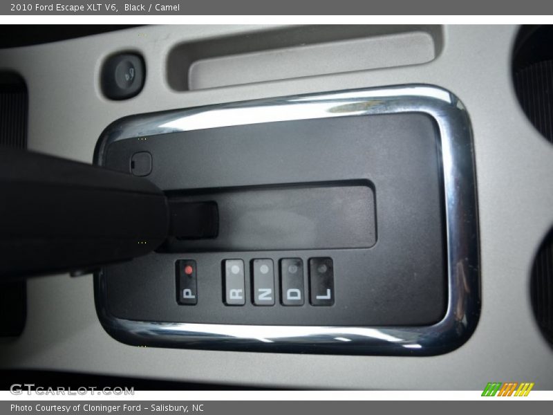 Black / Camel 2010 Ford Escape XLT V6