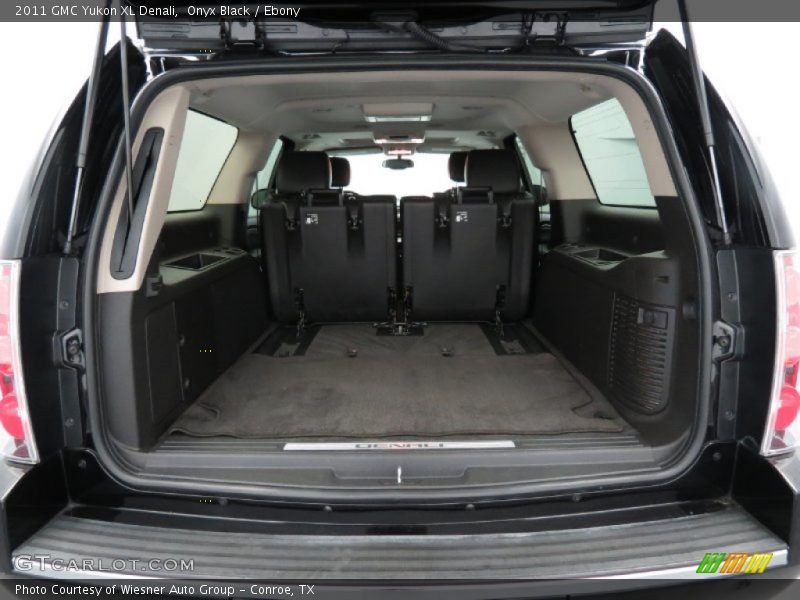  2011 Yukon XL Denali Trunk