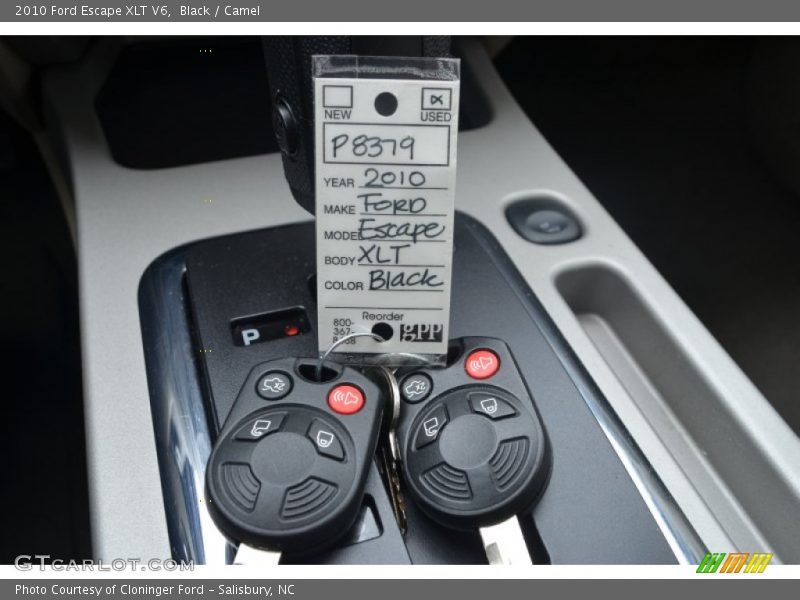 Black / Camel 2010 Ford Escape XLT V6