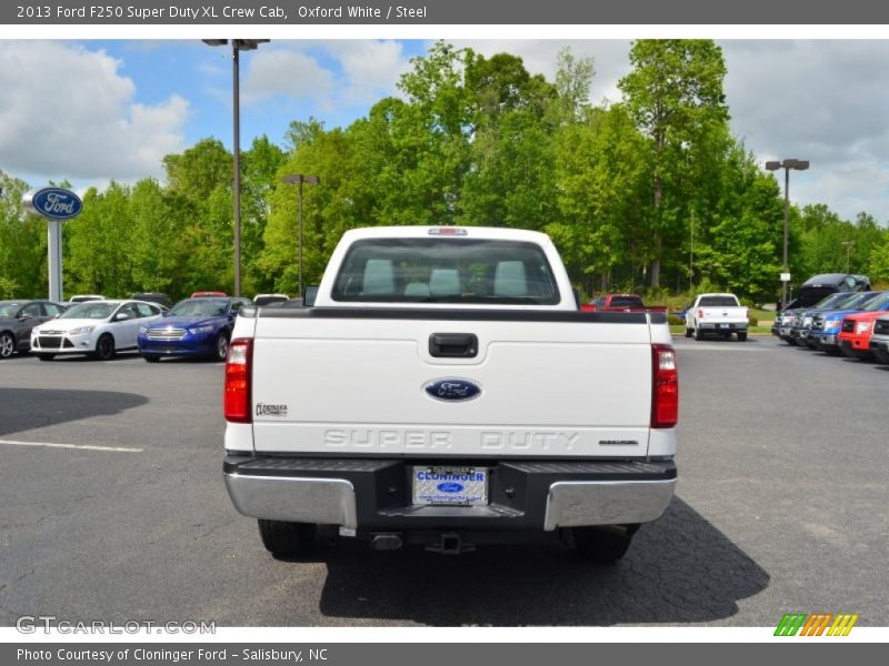 Oxford White / Steel 2013 Ford F250 Super Duty XL Crew Cab