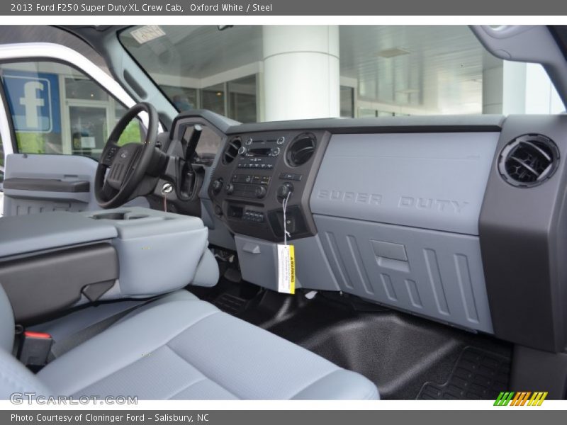 Dashboard of 2013 F250 Super Duty XL Crew Cab