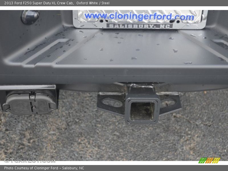Oxford White / Steel 2013 Ford F250 Super Duty XL Crew Cab