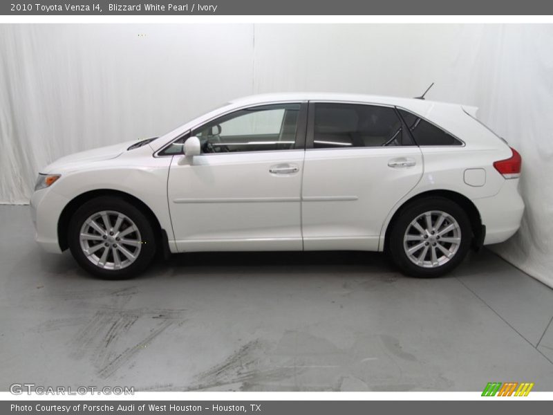 Blizzard White Pearl / Ivory 2010 Toyota Venza I4