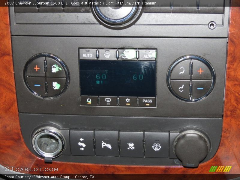Controls of 2007 Suburban 1500 LTZ
