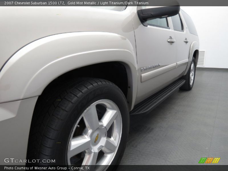 Gold Mist Metallic / Light Titanium/Dark Titanium 2007 Chevrolet Suburban 1500 LTZ