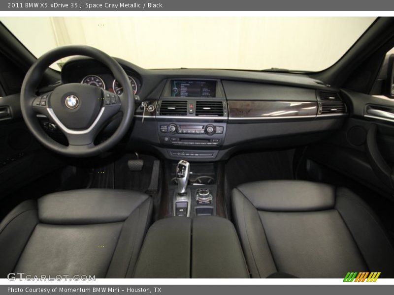 Dashboard of 2011 X5 xDrive 35i