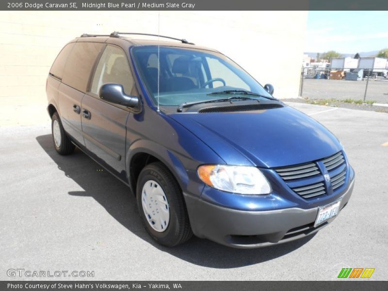 Midnight Blue Pearl / Medium Slate Gray 2006 Dodge Caravan SE