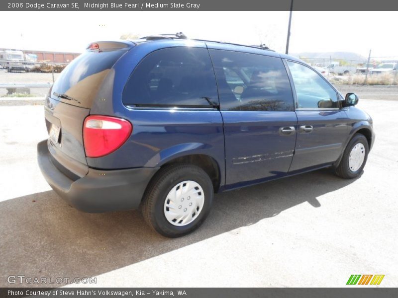 Midnight Blue Pearl / Medium Slate Gray 2006 Dodge Caravan SE