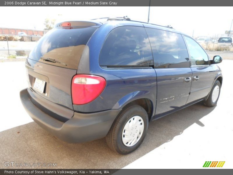 Midnight Blue Pearl / Medium Slate Gray 2006 Dodge Caravan SE