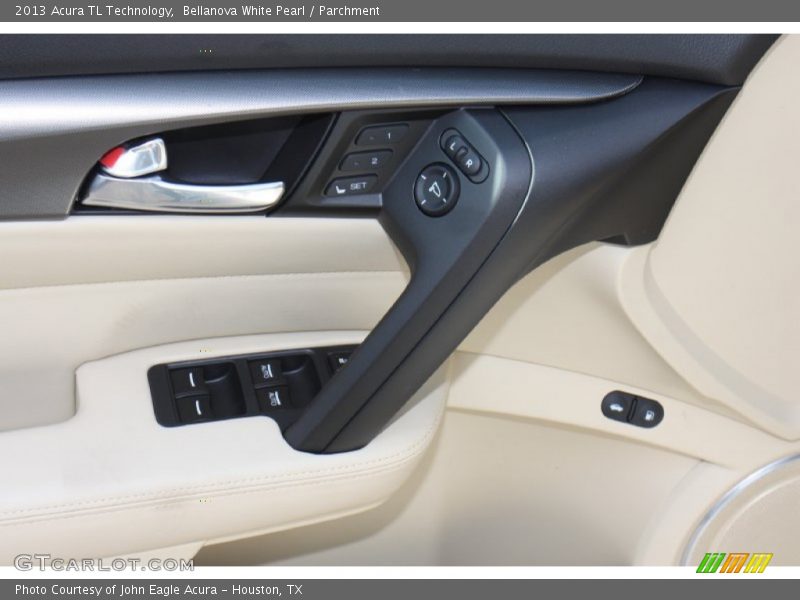 Bellanova White Pearl / Parchment 2013 Acura TL Technology