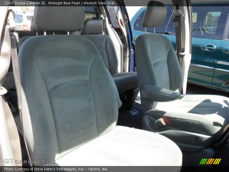 Midnight Blue Pearl / Medium Slate Gray 2006 Dodge Caravan SE