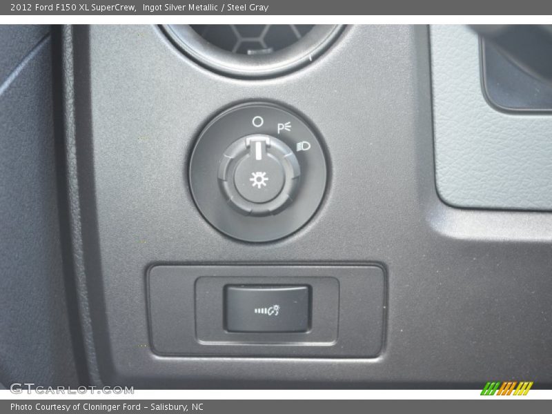 Ingot Silver Metallic / Steel Gray 2012 Ford F150 XL SuperCrew