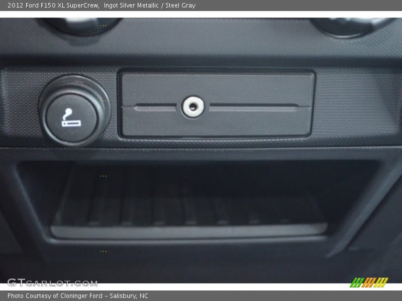 Ingot Silver Metallic / Steel Gray 2012 Ford F150 XL SuperCrew
