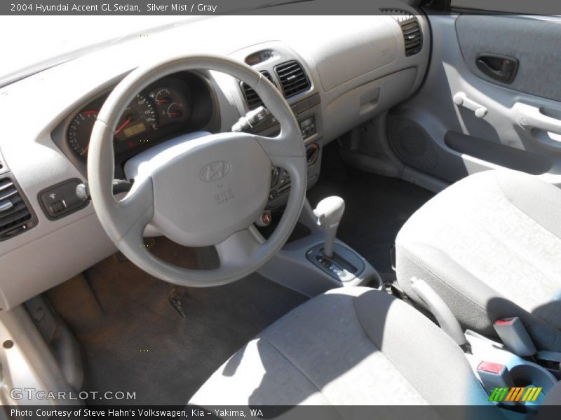 Silver Mist / Gray 2004 Hyundai Accent GL Sedan