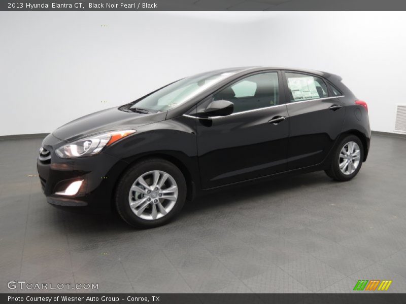 Black Noir Pearl / Black 2013 Hyundai Elantra GT