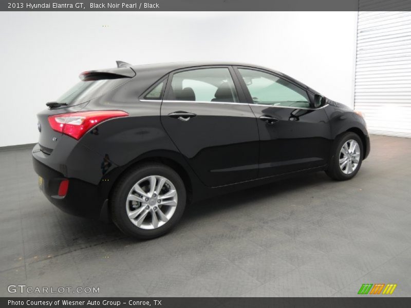 Black Noir Pearl / Black 2013 Hyundai Elantra GT