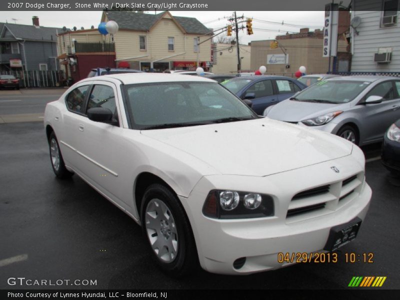 Stone White / Dark Slate Gray/Light Graystone 2007 Dodge Charger