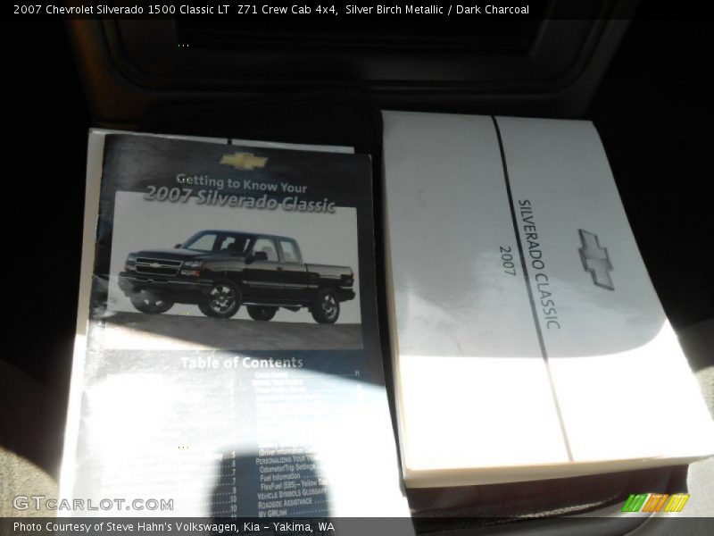 Silver Birch Metallic / Dark Charcoal 2007 Chevrolet Silverado 1500 Classic LT  Z71 Crew Cab 4x4