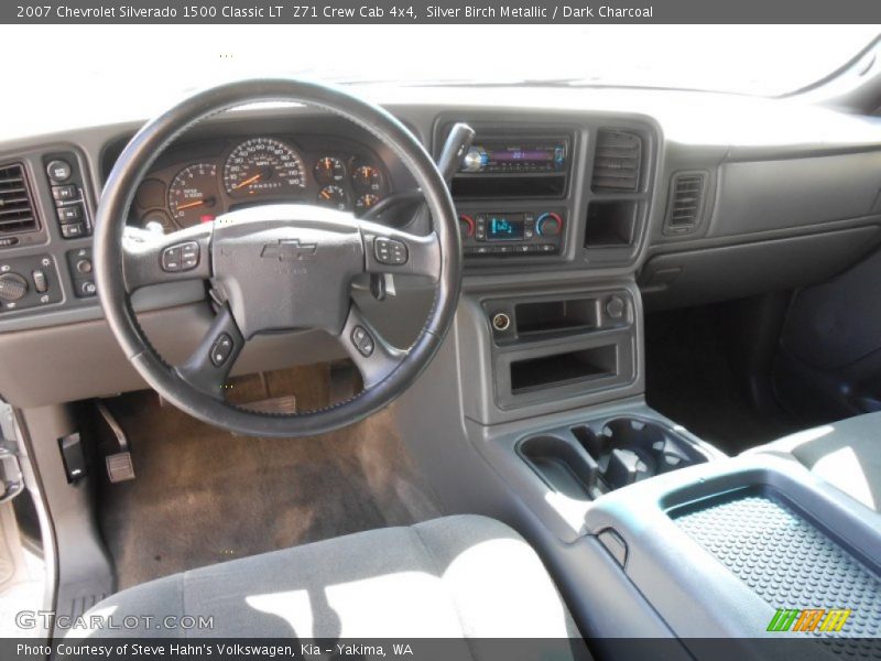 Silver Birch Metallic / Dark Charcoal 2007 Chevrolet Silverado 1500 Classic LT  Z71 Crew Cab 4x4