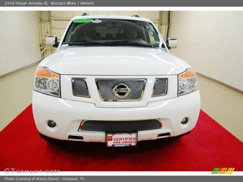Blizzard White / Almond 2009 Nissan Armada SE