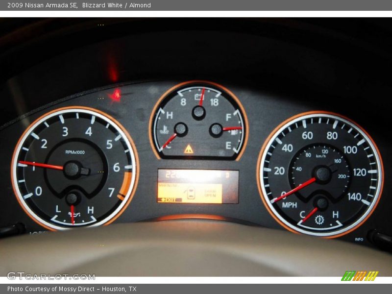 Blizzard White / Almond 2009 Nissan Armada SE