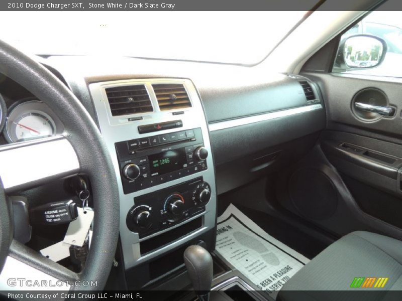 Stone White / Dark Slate Gray 2010 Dodge Charger SXT