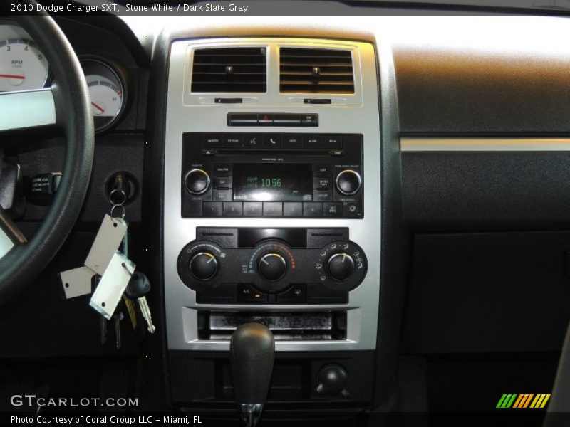 Stone White / Dark Slate Gray 2010 Dodge Charger SXT