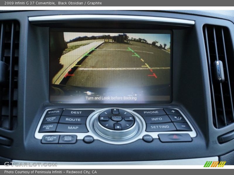 Controls of 2009 G 37 Convertible