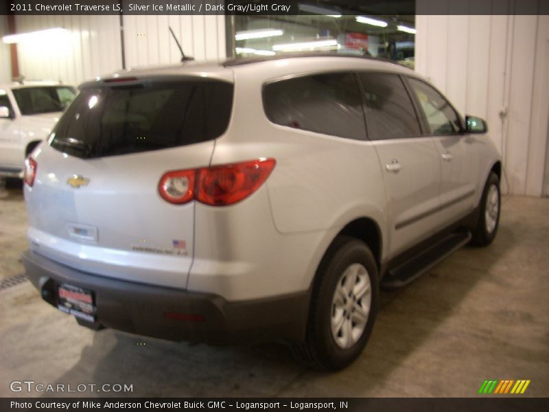 Silver Ice Metallic / Dark Gray/Light Gray 2011 Chevrolet Traverse LS