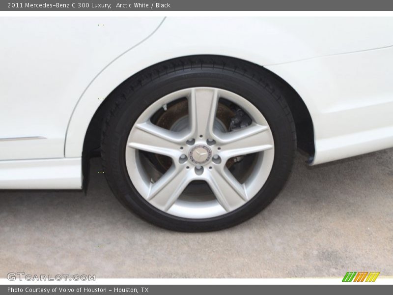 Arctic White / Black 2011 Mercedes-Benz C 300 Luxury